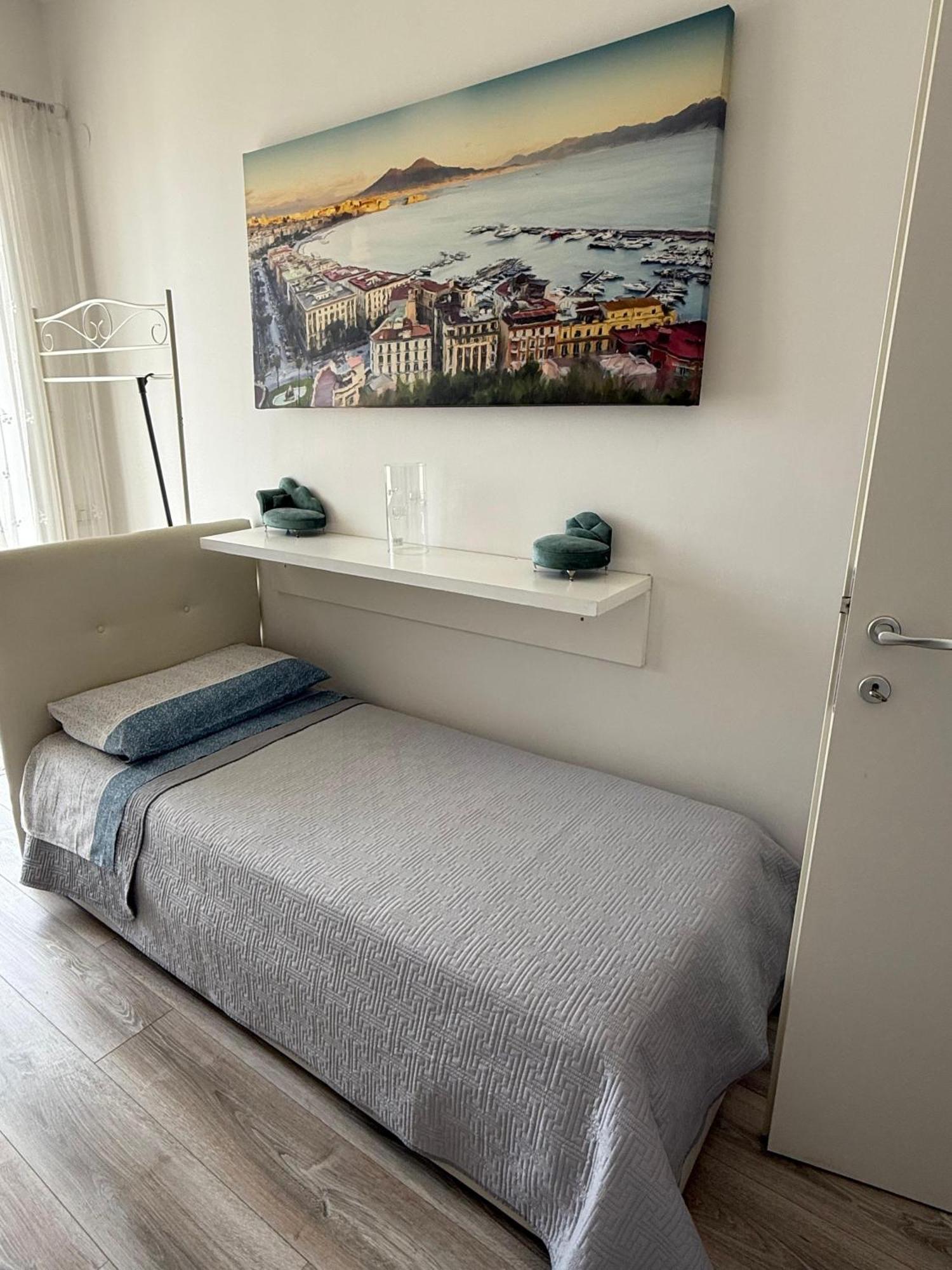 Panoramic Apartment Naples Exterior photo