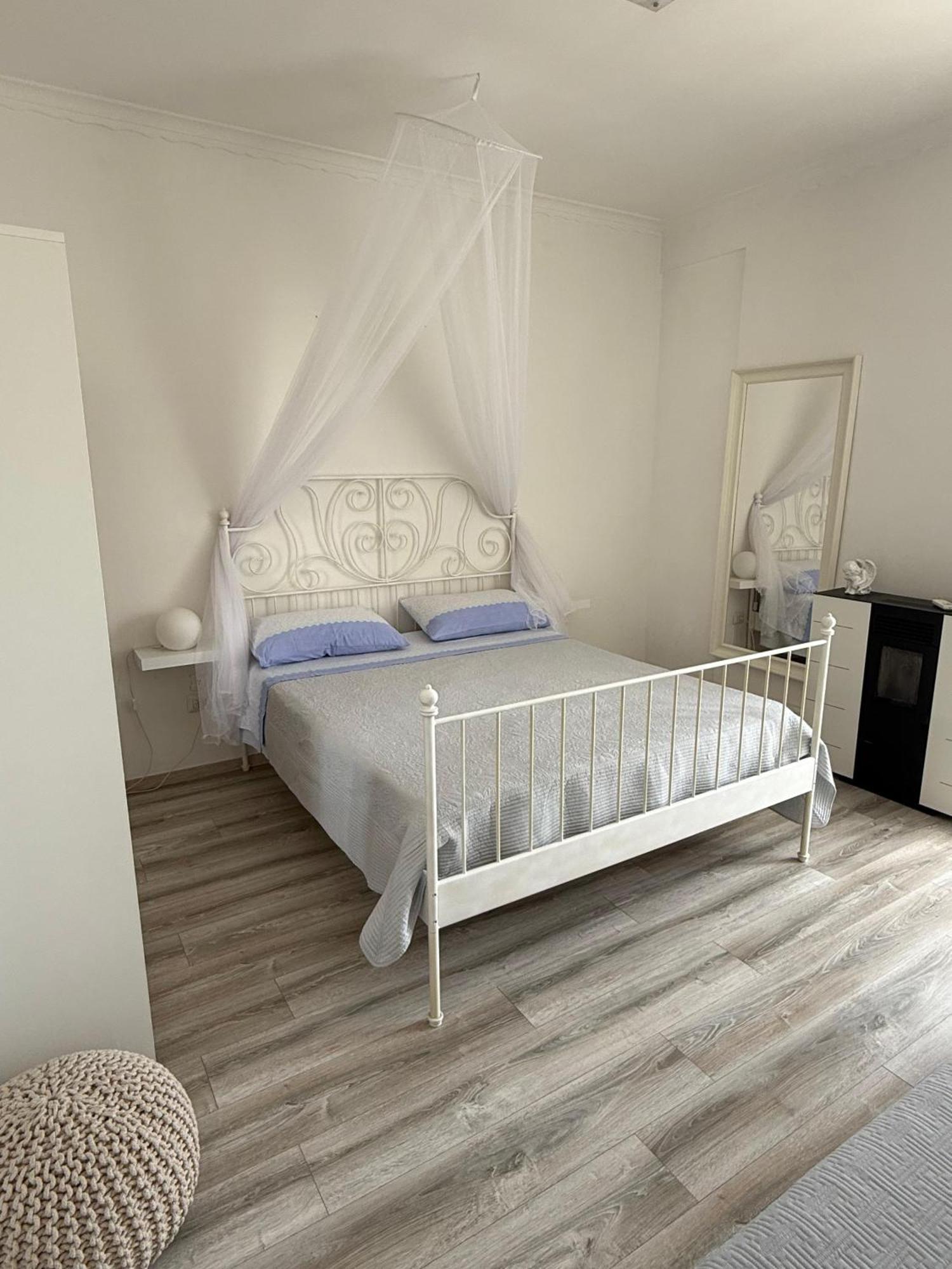 Panoramic Apartment Naples Exterior photo