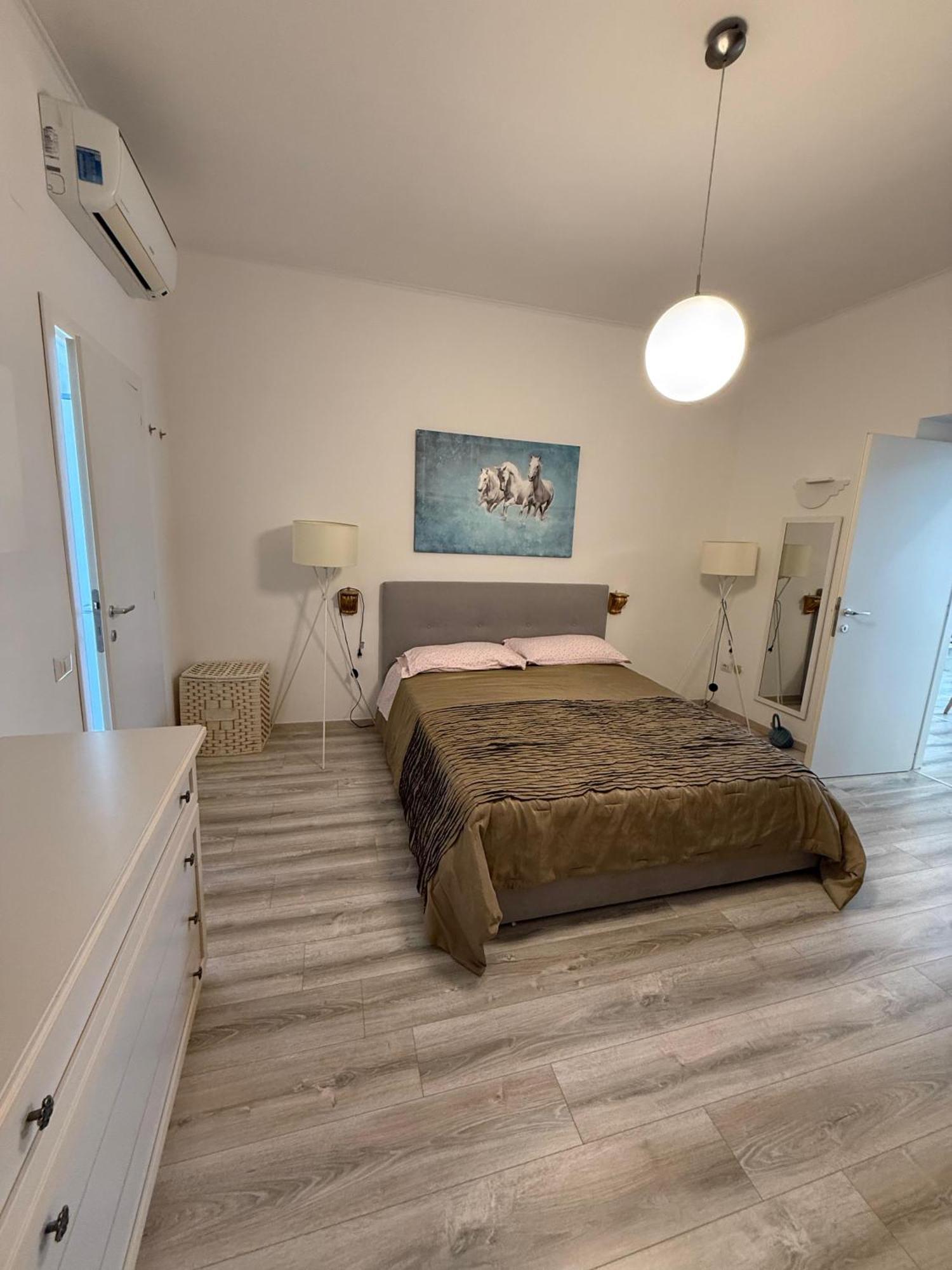 Panoramic Apartment Naples Exterior photo